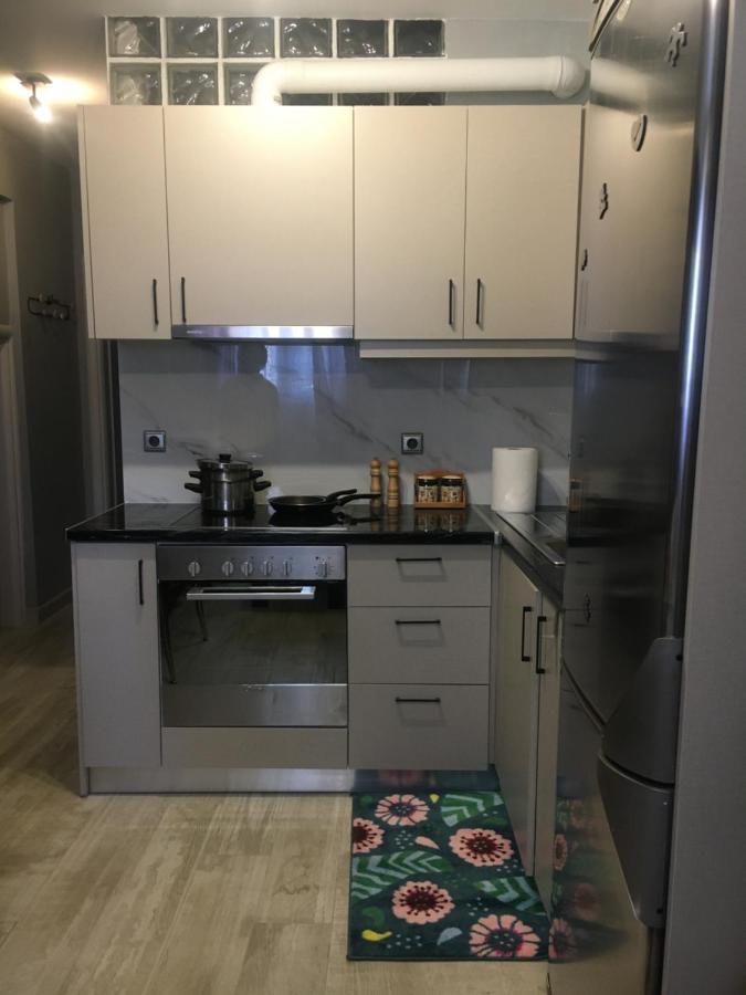 Home Sweet Home - 1 Bedroom Apartment 아테네 외부 사진